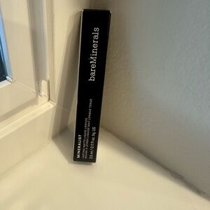 bareMinerals MINERALIST Lasting Matte Liquid Lipstick - Passionate Brick Red